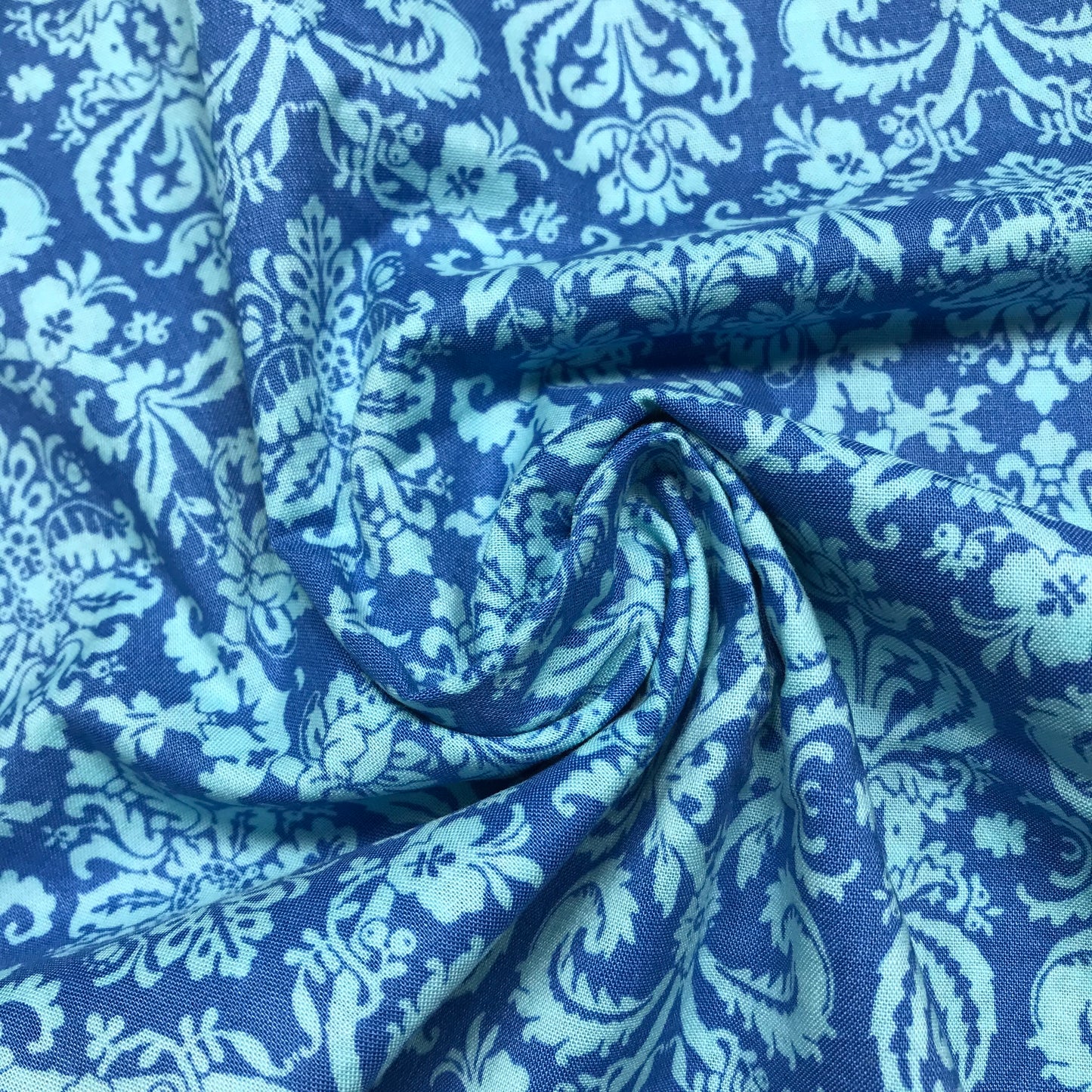 2.75 Yards Blue Damask Printed Quilting Cotton