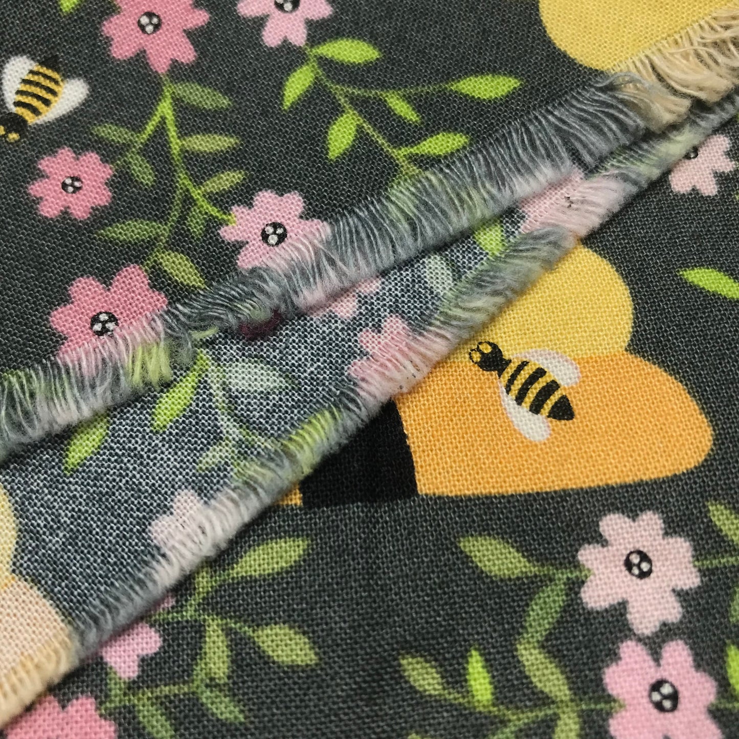 1/4 Yard Large Scale Beehive with Floral Background Printed Quilting Cotton Remnant