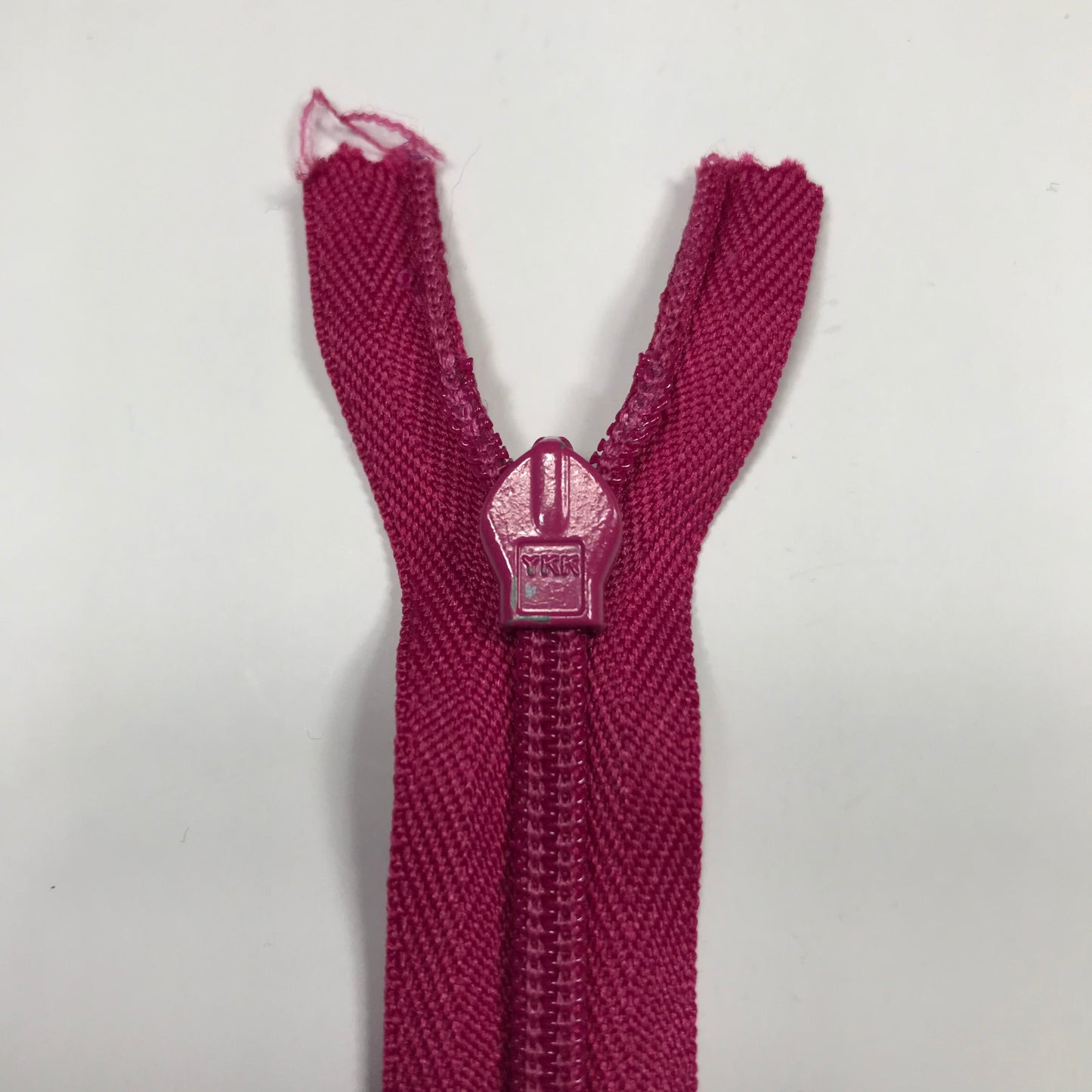 21 Inch Raspberry Pink YKK Invisible Zipper