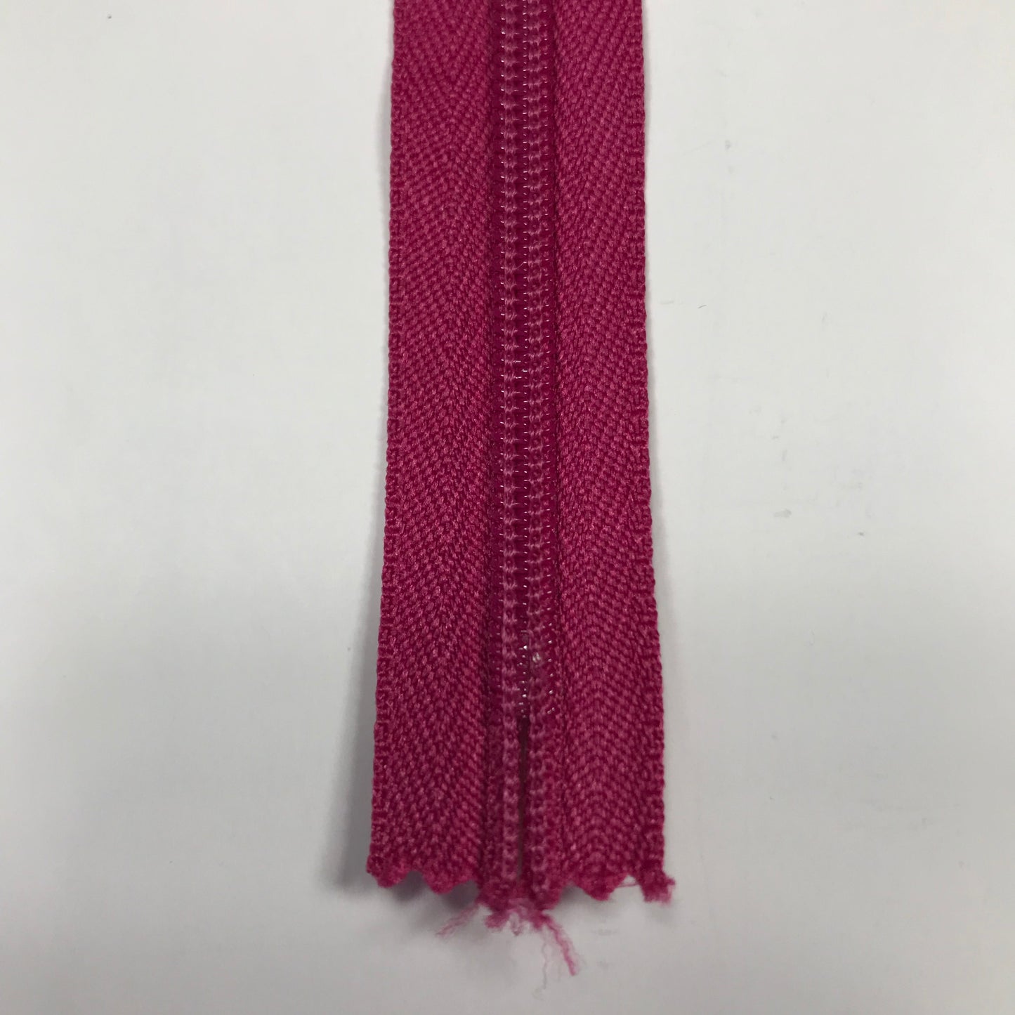 21 Inch Raspberry Pink YKK Invisible Zipper